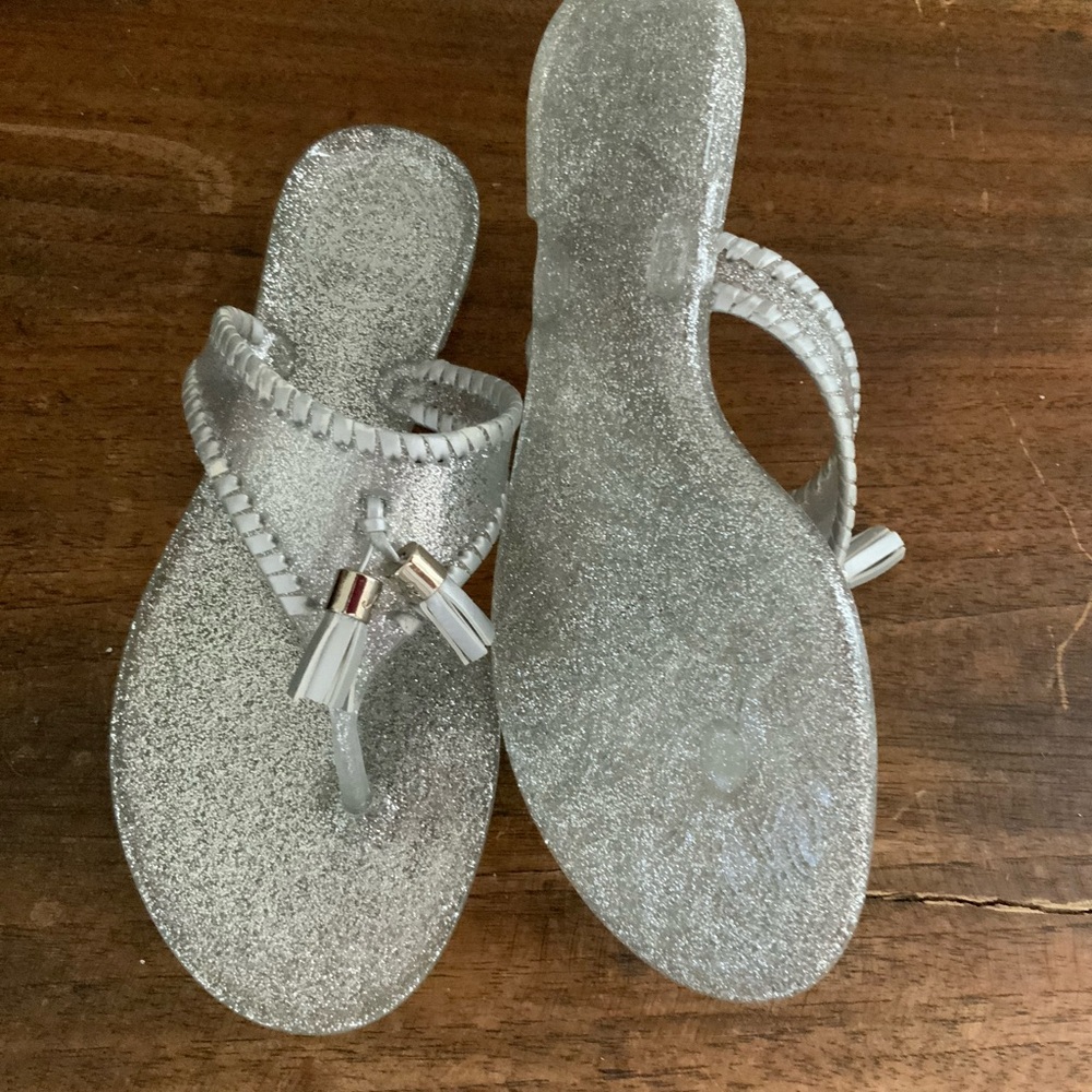 JACK ROGERS Alana Silver Sparkle Jelly Thong Sandal Women’s Size 5 Tassels - Picture 2 of 5